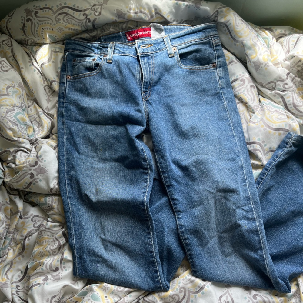 LEVI low waist flair jeans